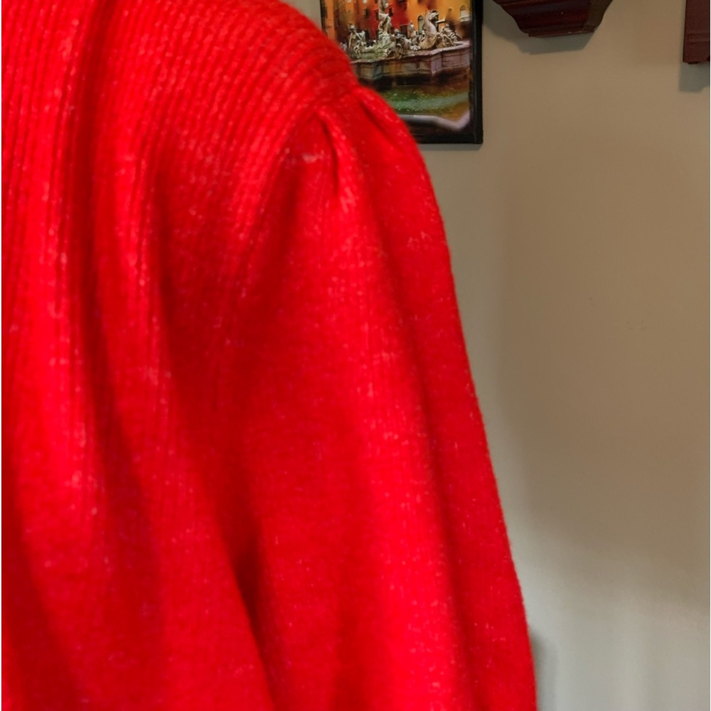 Red sweater - Picture 3 of 5